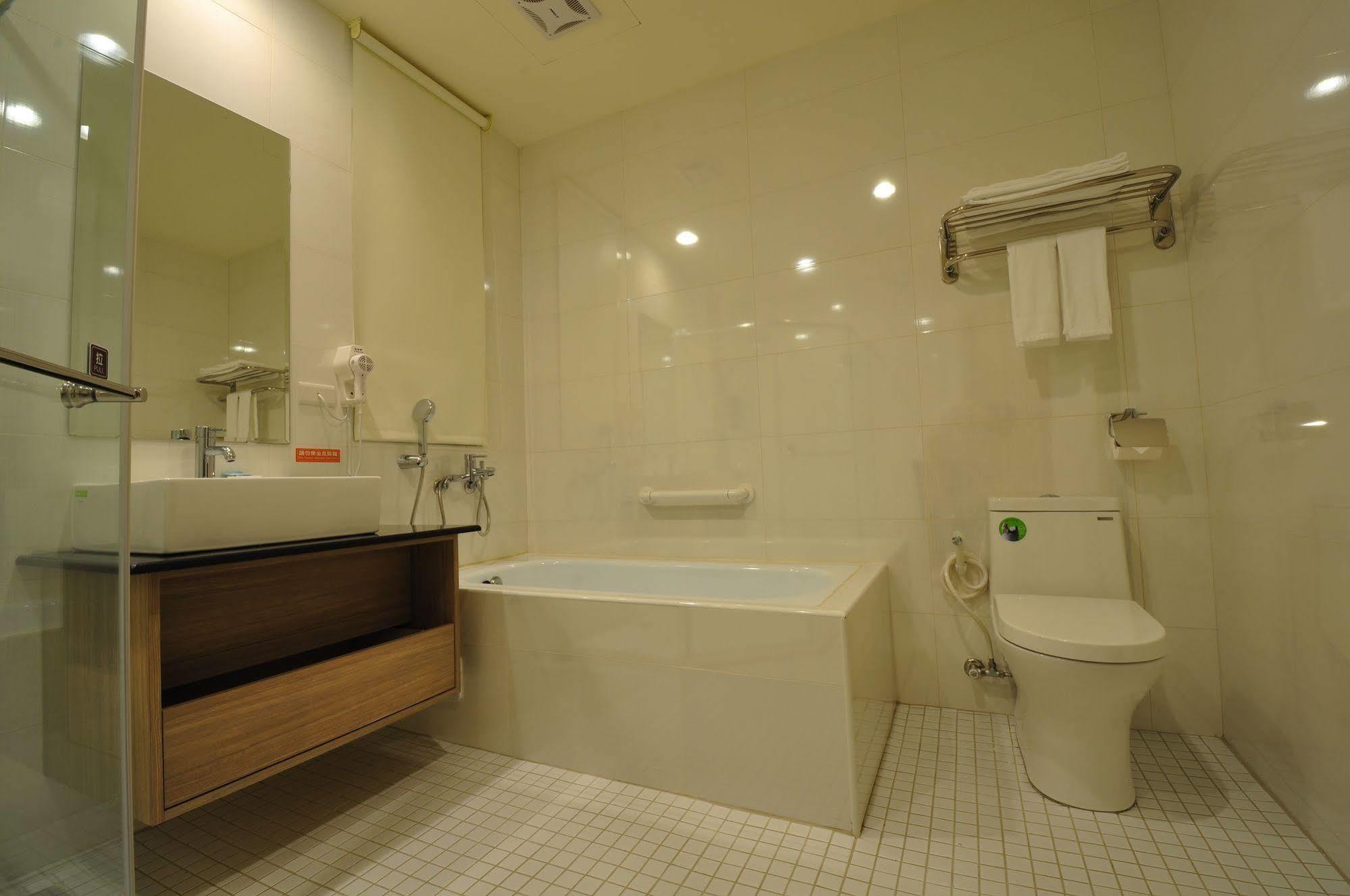 Fupin Hotel Hualian Zewnętrze zdjęcie